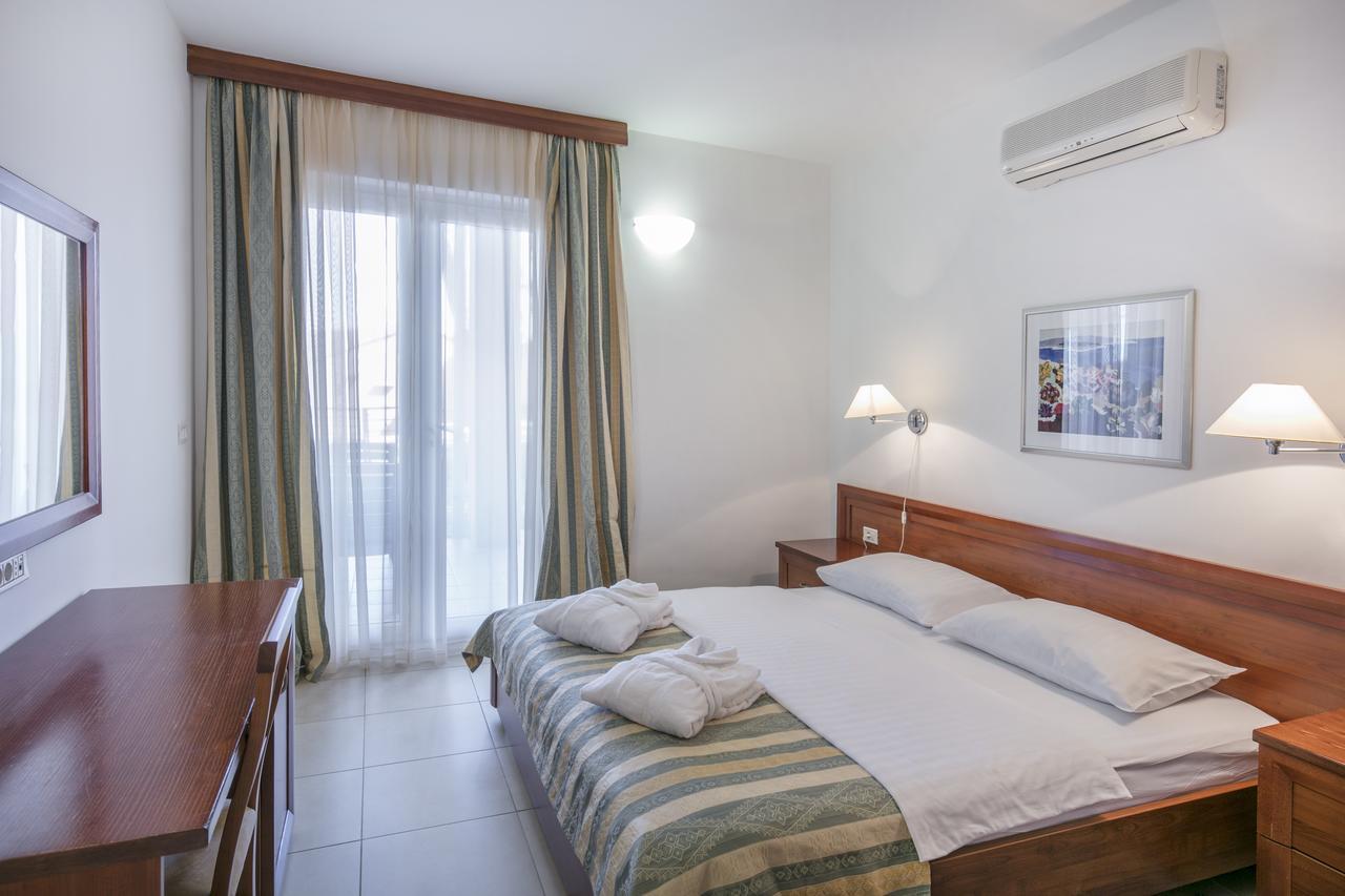 Apartments Punta Veli Lošinj Rom bilde